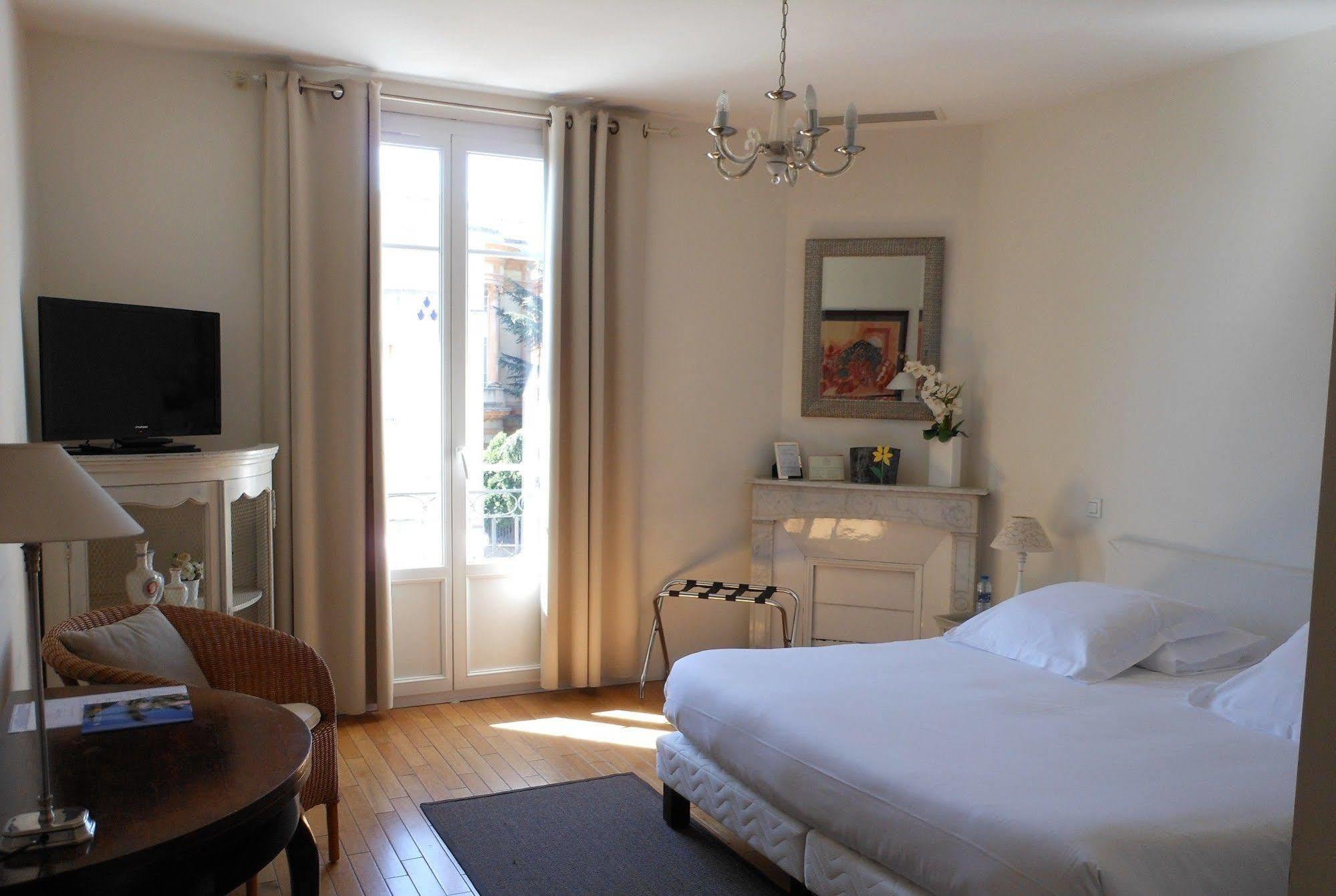 Hotel Villa Les Cygnes Nice Dış mekan fotoğraf