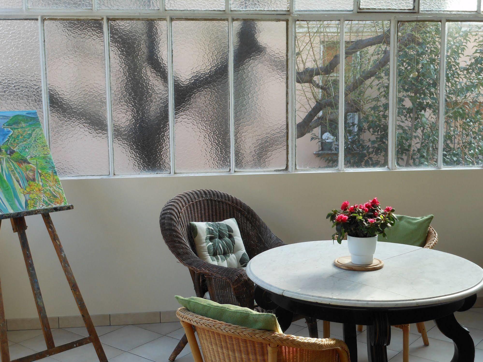 Hotel Villa Les Cygnes Nice Dış mekan fotoğraf