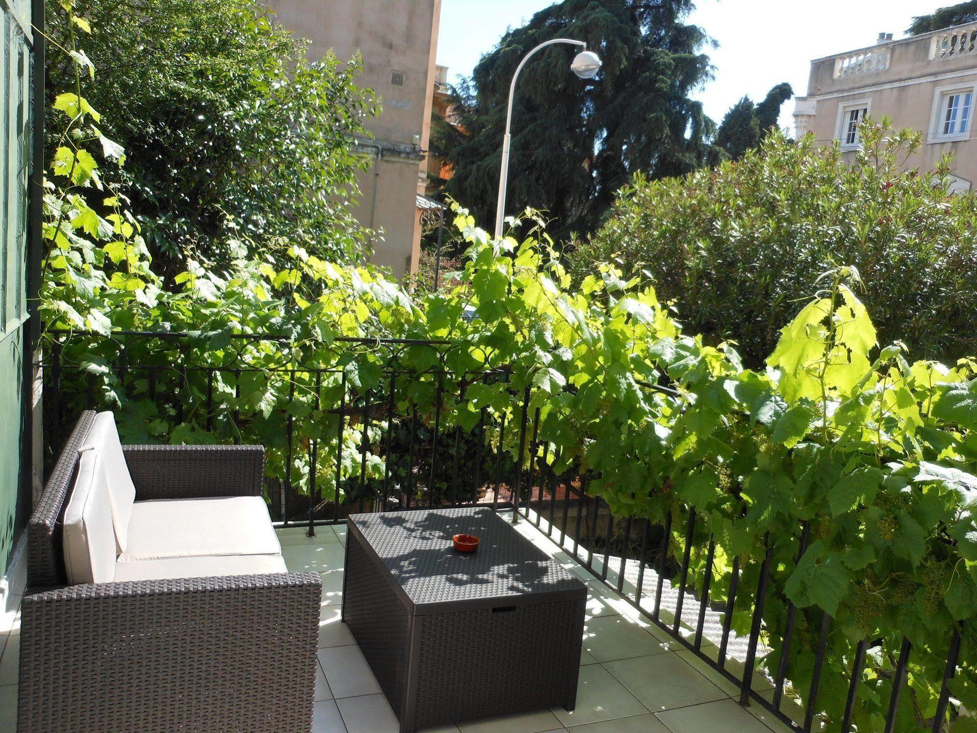 Hotel Villa Les Cygnes Nice Dış mekan fotoğraf
